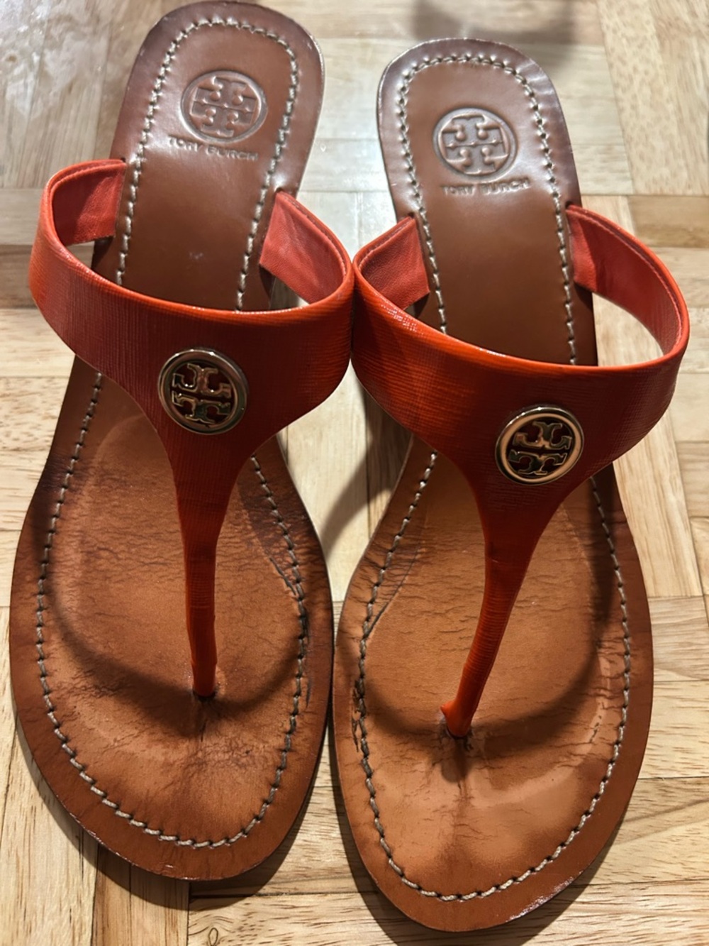 Tory Burch Cameron Wedge
Sandals